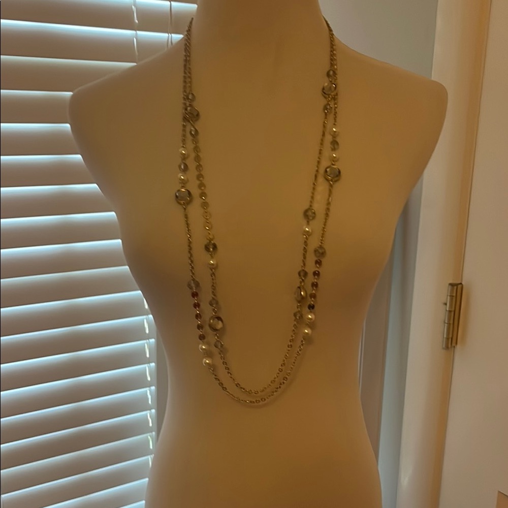 Elegant Gold, Pearl, and Diamond Necklace